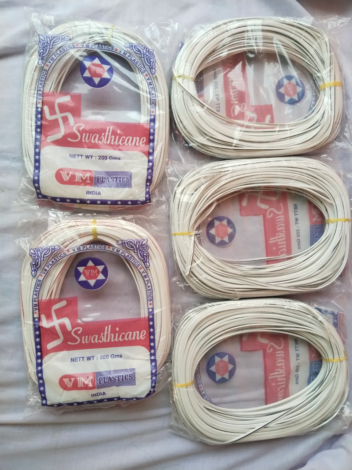 Disco white colour black lines pack of 5