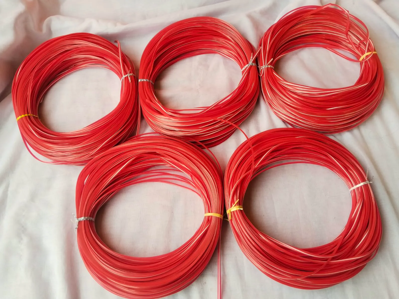 1kg disco wire red colour pack of 5 for making wire basket