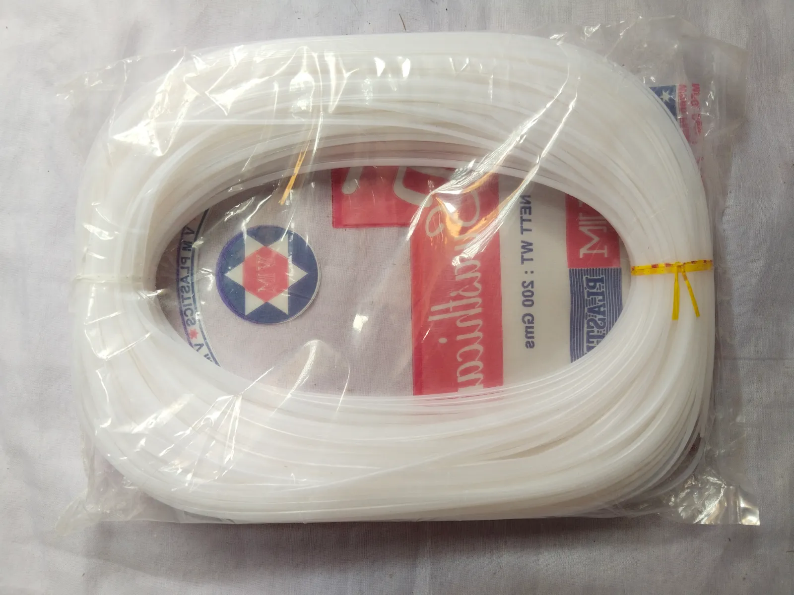 Glass white colour 200 grams pack of 1