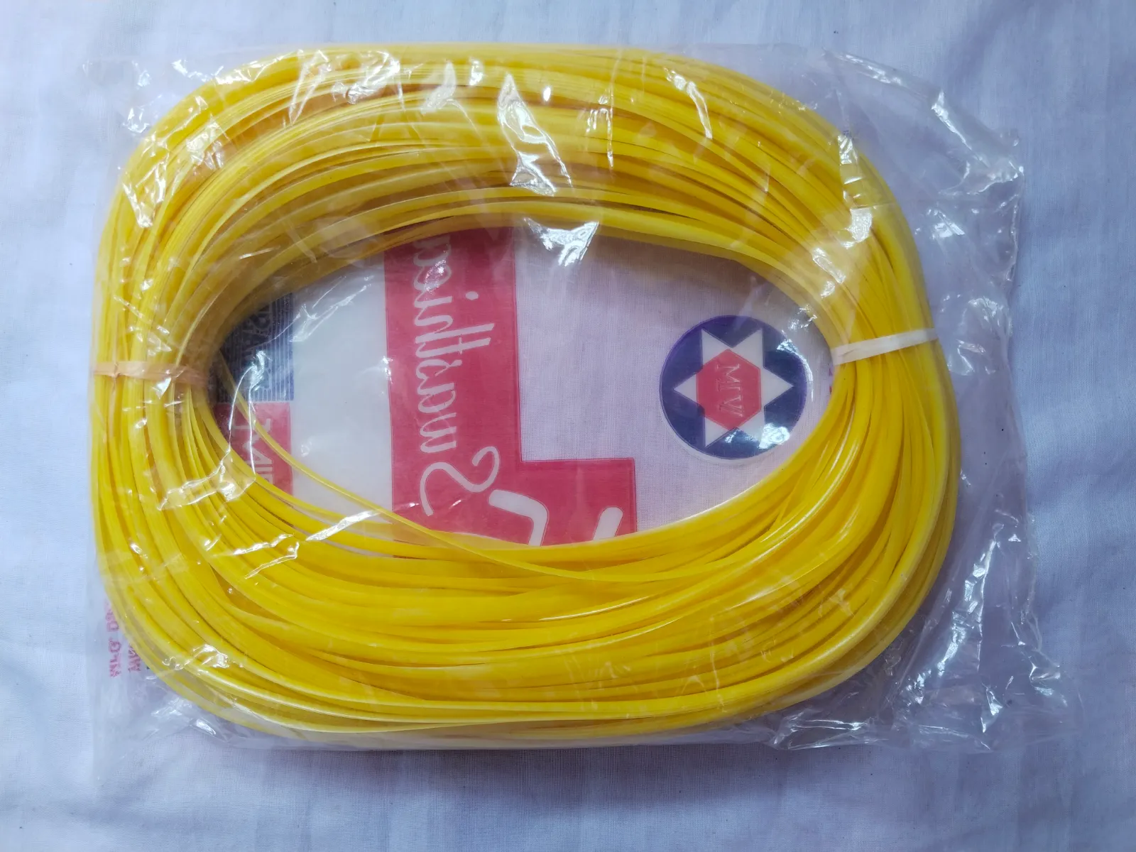 Glass yellow premium quality pack of 1
